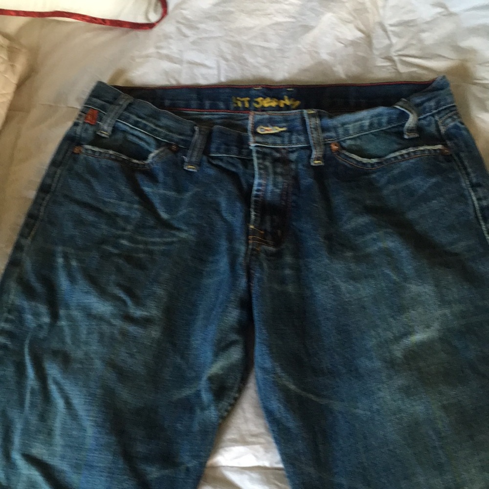 It jeans